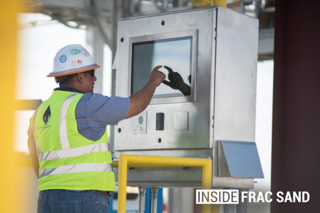 inside-frac-sand_part5